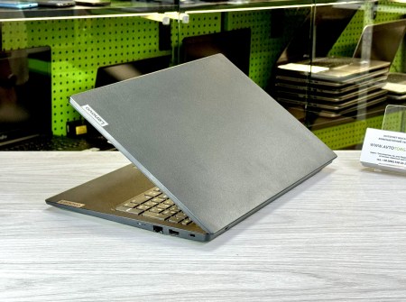 Lenovo V15 G2 2